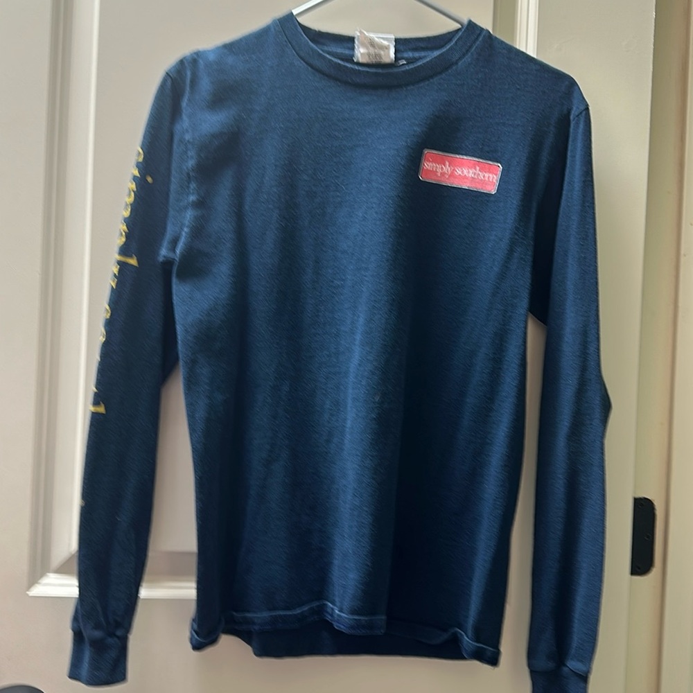 Simply Southern long sleeve size:S
